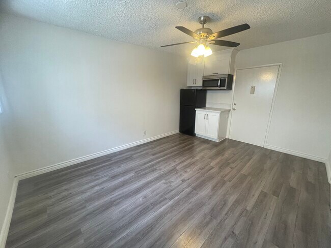 Building Photo - 3311 Bagley Ave
