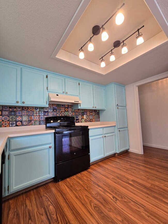 Building Photo - 1769 Heather Cir