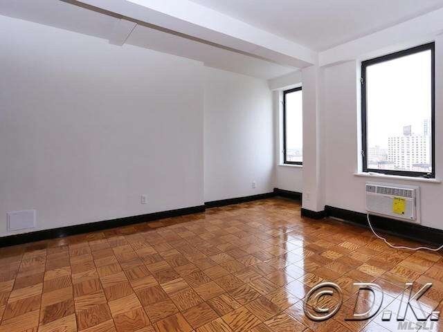 Building Photo - 120 B 26th St