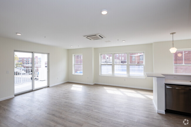 2HAB 2BA - 1.429SF - The Pavilion - Long Branch