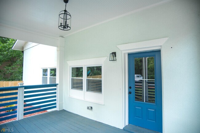 Foto del edificio - 2190 Memorial Dr SE