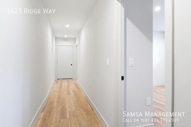 Foto del edificio - 1423 Ridge Way