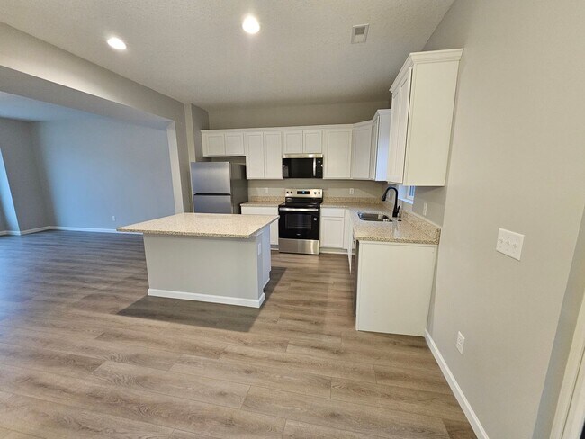 Foto del edificio - SIERRA TANGO CREEK RIDGE, LLC