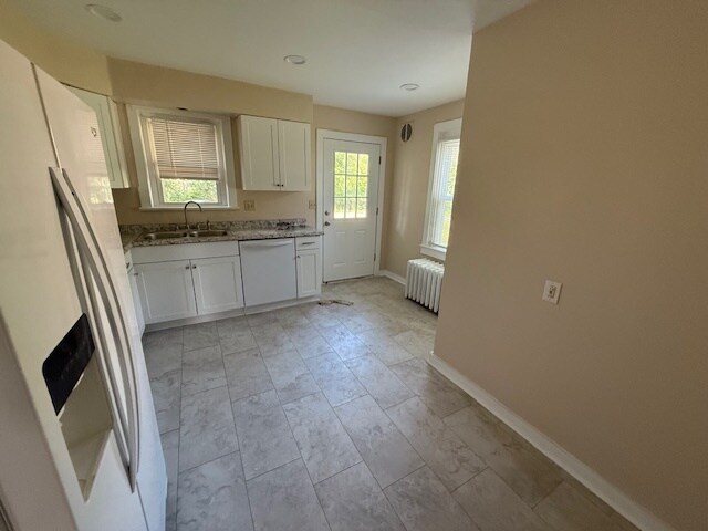 Bright Kitchen - 433 Herschel St