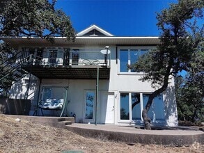 Building Photo - 525 Northwood Hills Dr