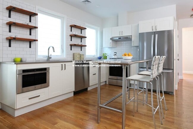 Foto del edificio - 26 Hardwick St