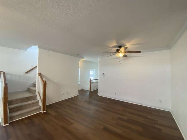 Foto del edificio - 4126 Seafarer Ave