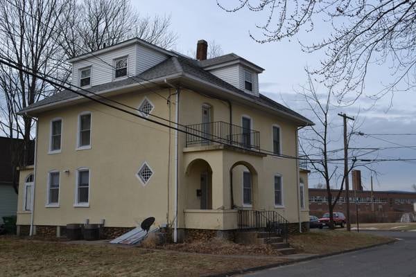 Foto del edificio - 80 Milldale Ave