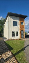 Building Photo - 404 W Wichita St