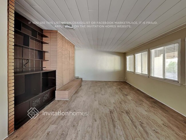 Building Photo - 6307 Klump Ave