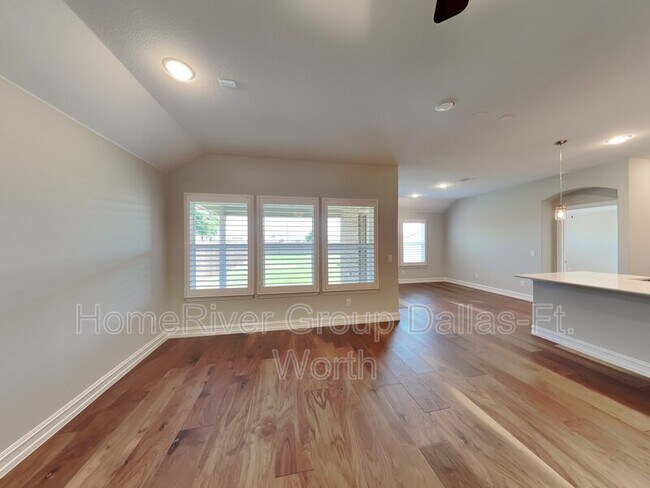Building Photo - 4925 Remington Falls Dr