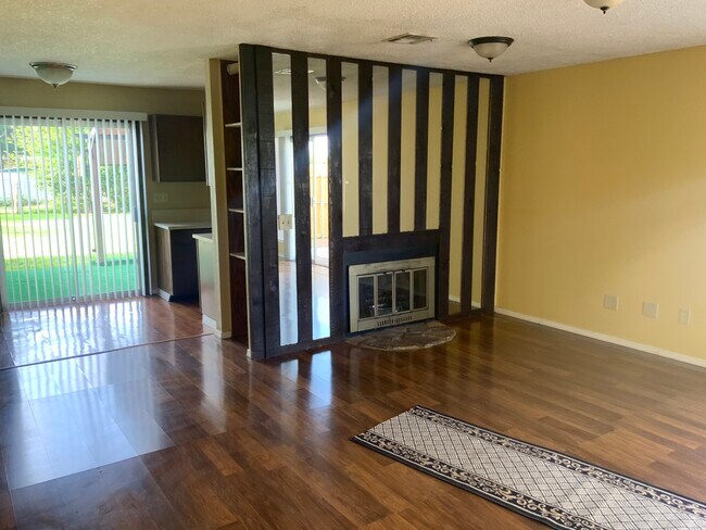 Foto del edificio - 509 NW 113th St