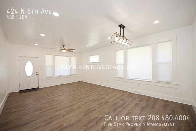 Building Photo - 424 N 8th Ave