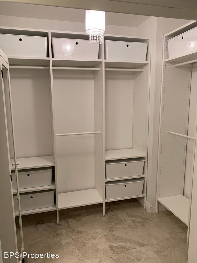 Foto del edificio - 3 br, 2.5 bath House - 2466 England St.