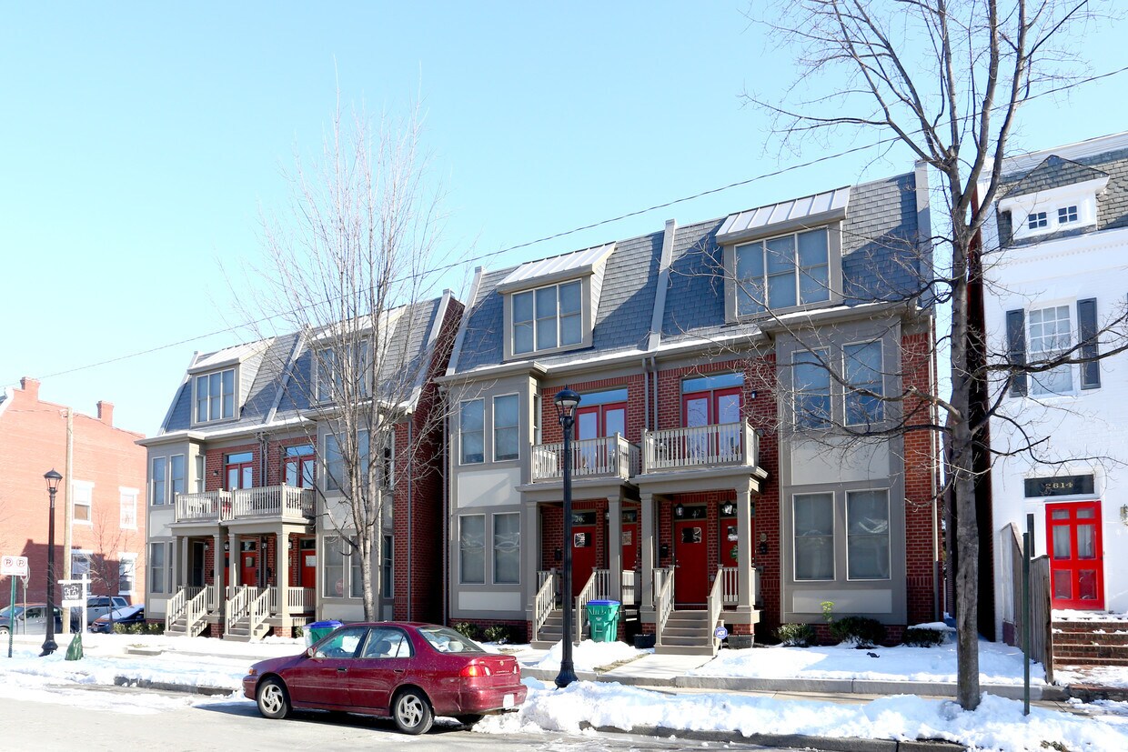 Foto del edificio - 2620-2622 W Grace St