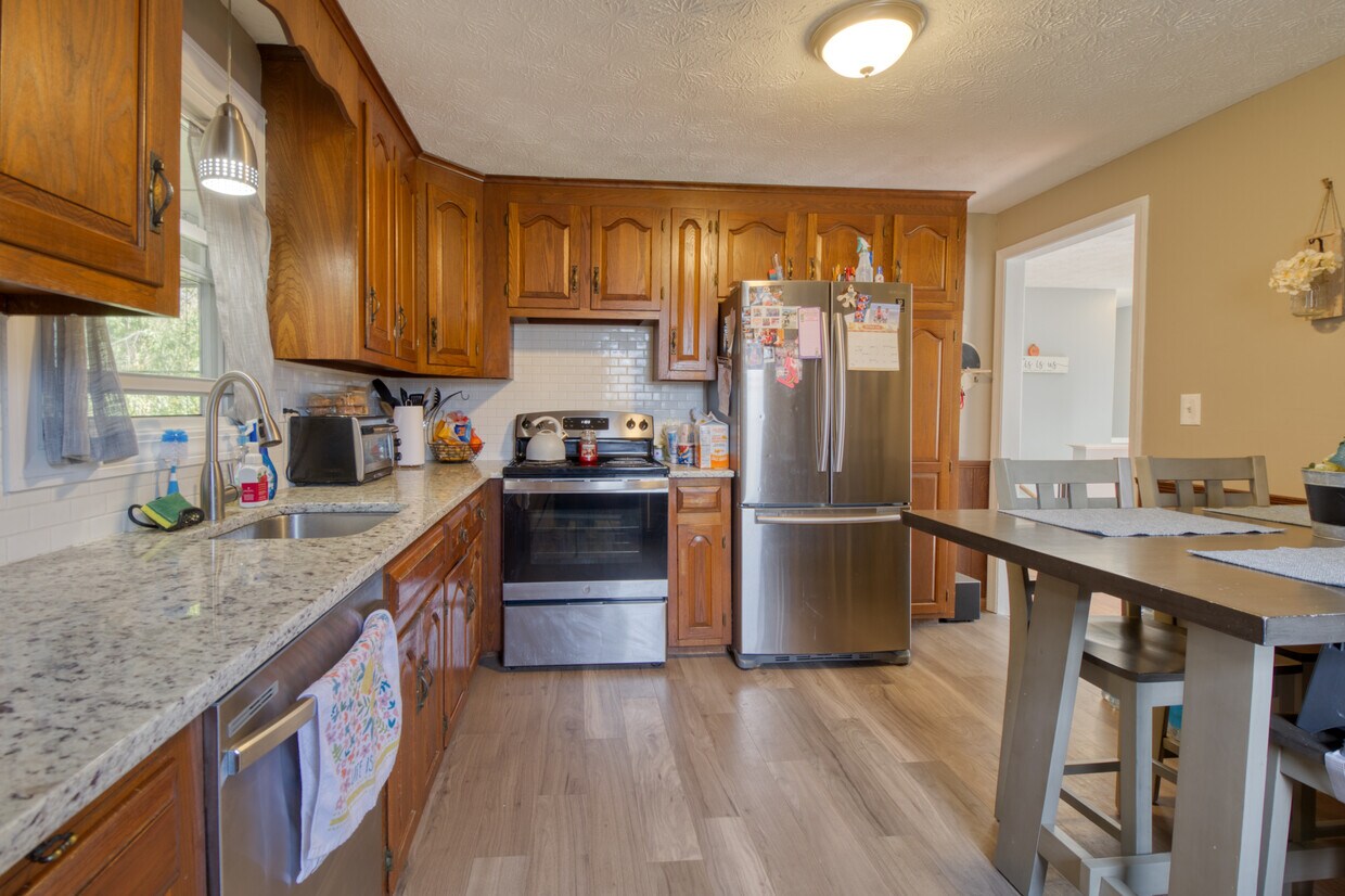 57 Carter Dr, Tolland, CT 06084 House for Rent in Tolland, CT