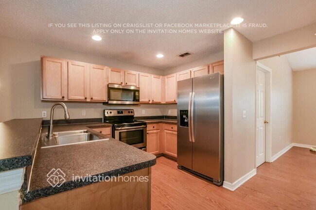 Foto del edificio - 1493 Jupiter Ave