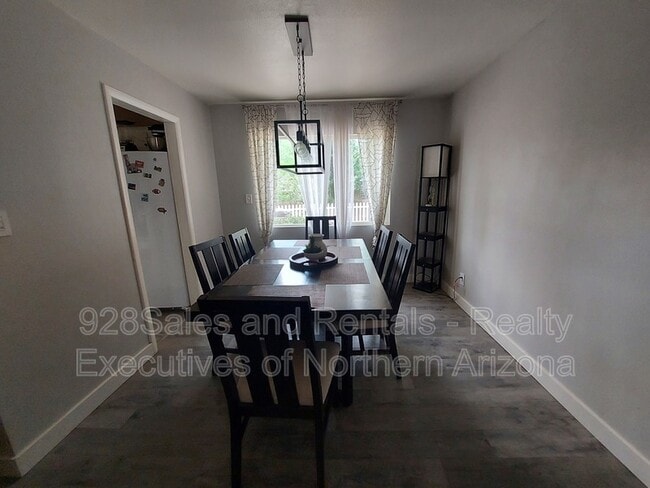 Photo - 4885 E Tomahawk Dr House