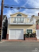 Building Photo - 16696 Bayview Dr