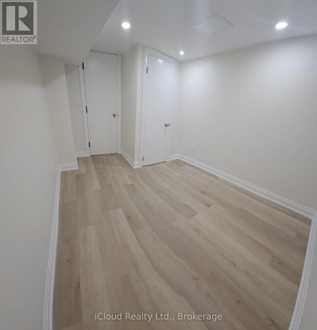 Photo du bâtiment - 1142 Skyridge Blvd