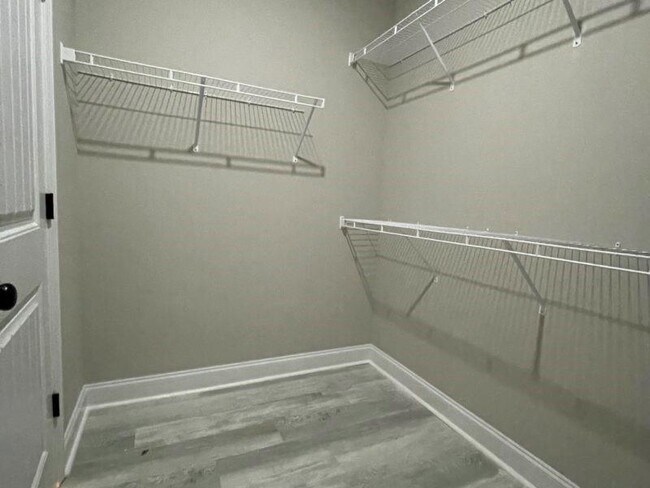 Building Photo - 203 Beau Claire Cir
