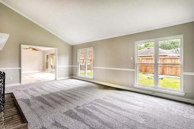 Building Photo - 3111 Oyster Cove Dr