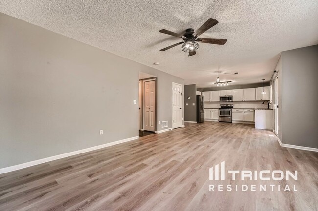 Building Photo - 20204 E Progress Pl