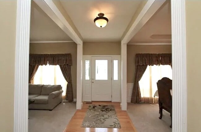 Building Photo - 2645 Westinghouse Dr