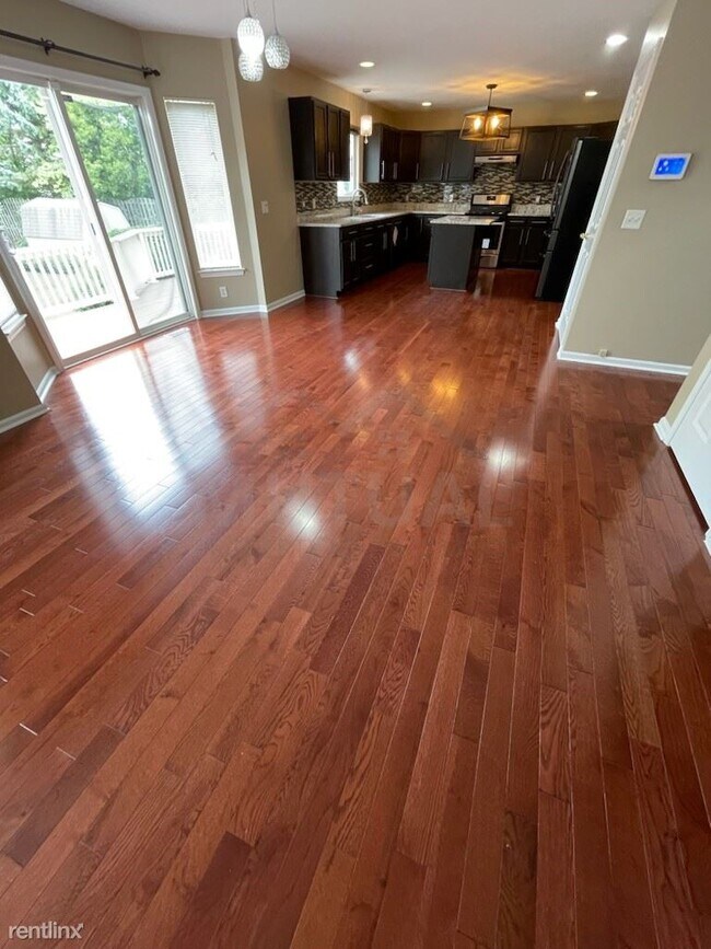 Foto del edificio - 4 br, 2.5 bath House - 6728 Eckerman Dr