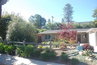 Building Photo - 3909 Maricopa Dr