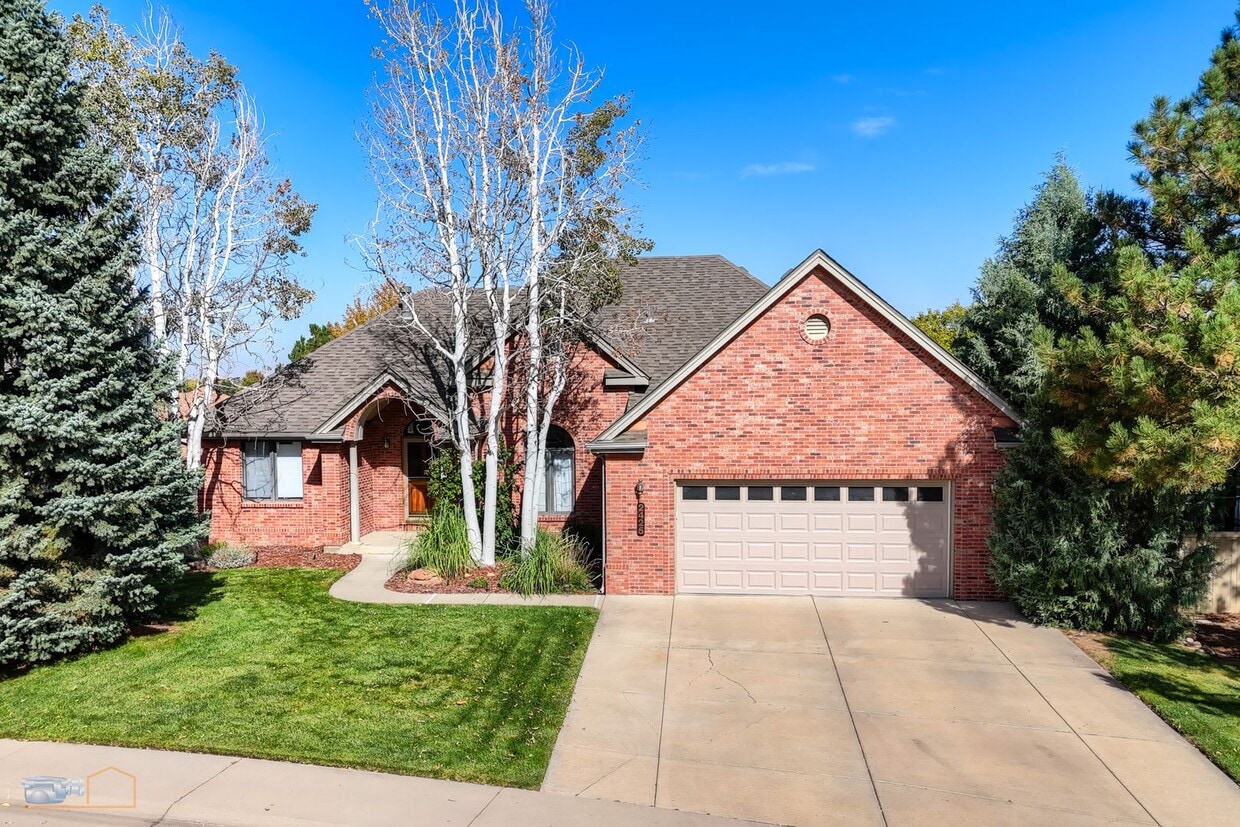 Foto principal - Breathtaking Waneka Lake Ranch with Mounta...