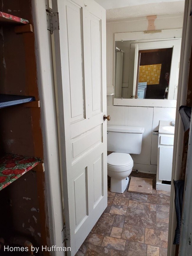 Foto del edificio - 1 br, 1 bath House - 1015 North Garvin Street