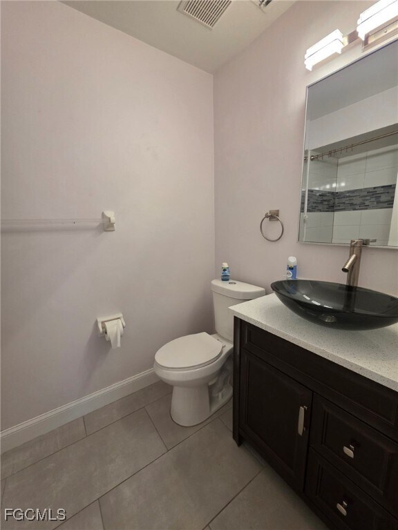Foto del edificio - 10452 Lakeport Ct
