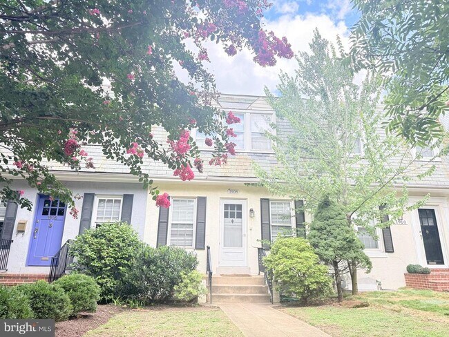 Foto del edificio - 1908 37th St NW