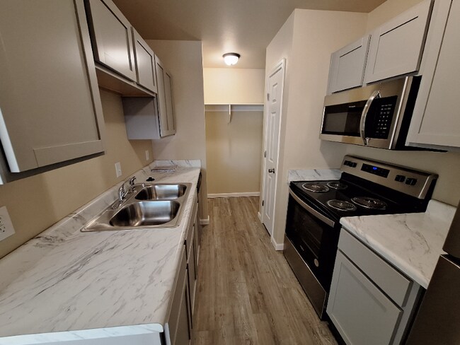 Foto del edificio - 9000 W 46th St