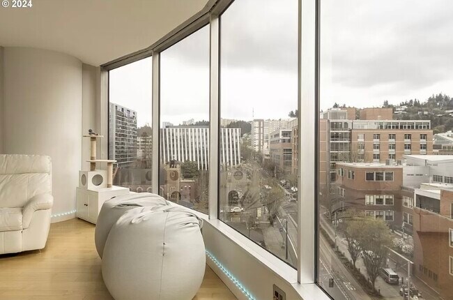 Foto del edificio - 1500 SW 5th Ave
