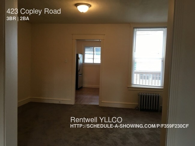 Building Photo - 423 Copley Rd