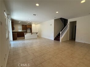 Building Photo - 81 Keepsake