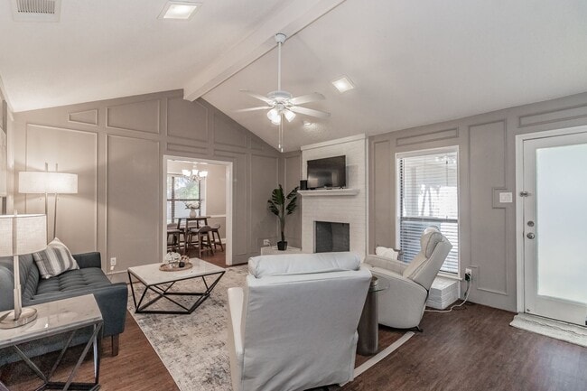 Foto del edificio - Heart of Coppell, Central DFW 2020 Remodel...