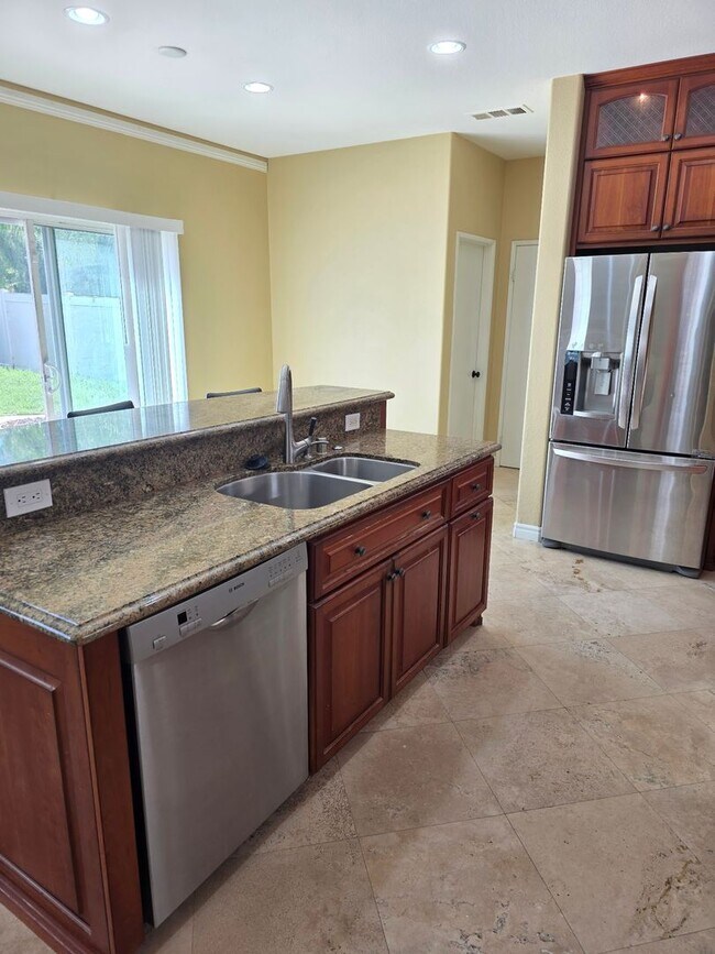 Foto del edificio - Crowne Hill 3 Bedroom Home