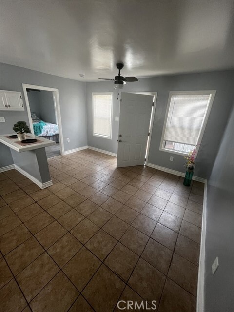 Building Photo - 4520 Normandie Ave