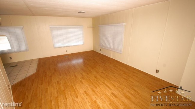 Foto del edificio - 3 br, 2 bath Mobile Home - 2509 Carlita Court