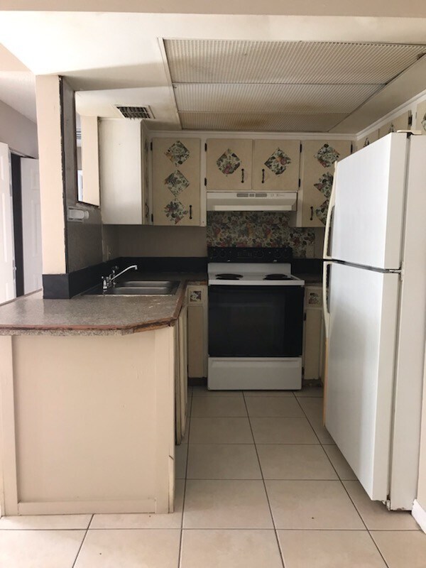 Foto del edificio - 3086 St Paul Dr