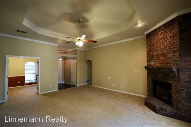 Building Photo - 4501 Steamboat Springs Dr