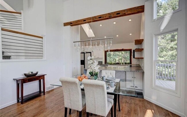 Foto del edificio - LUX 4BD, 3BA Genesee Mountain Home with 2-...