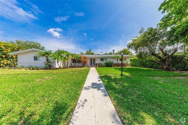 Building Photo - 8825 SW 151st St