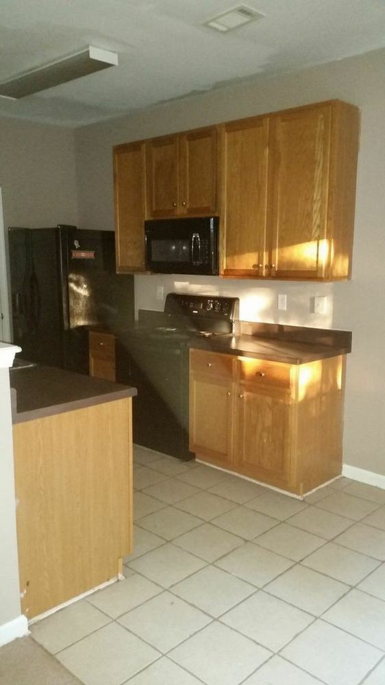 Building Photo - 7101 Brookview Way