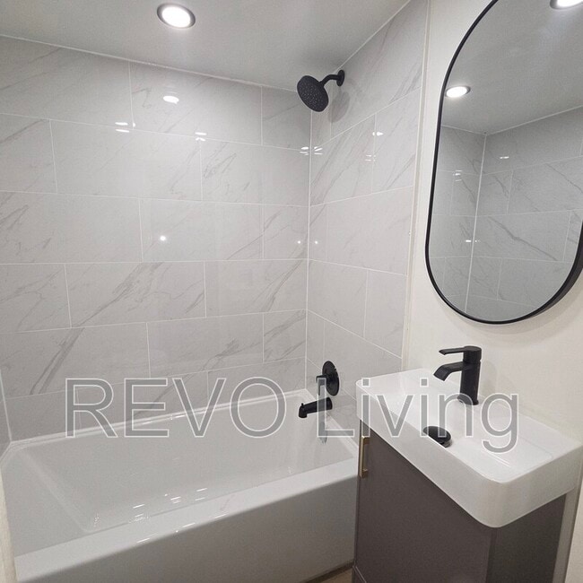 Building Photo - 62 Triller Ave