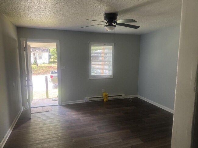 Foto del edificio - 1621 Cypress St