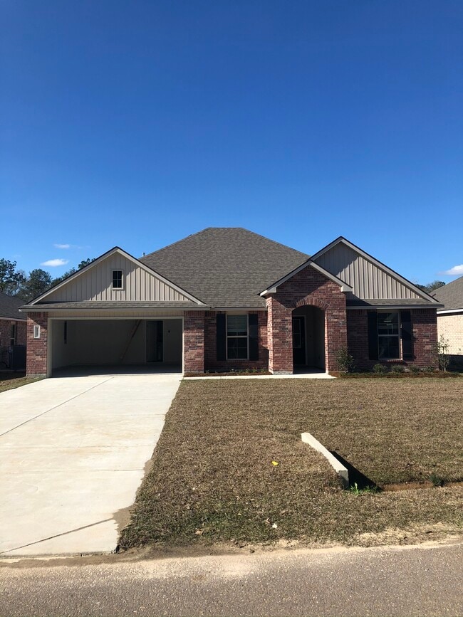 Building Photo - 75721 Rickelin Dr